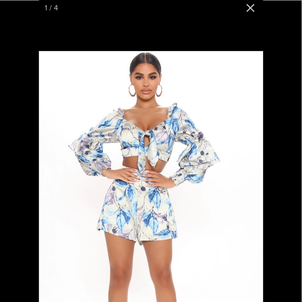Fashion nova satin short set size small